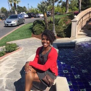 Meet your Posher, Kali